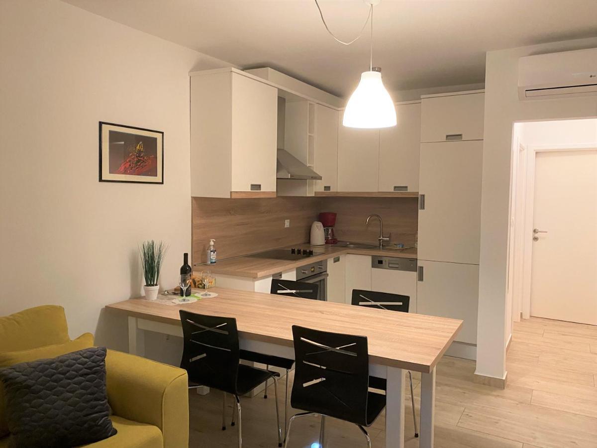 Apartments Carpe Diem Primošten المظهر الخارجي الصورة