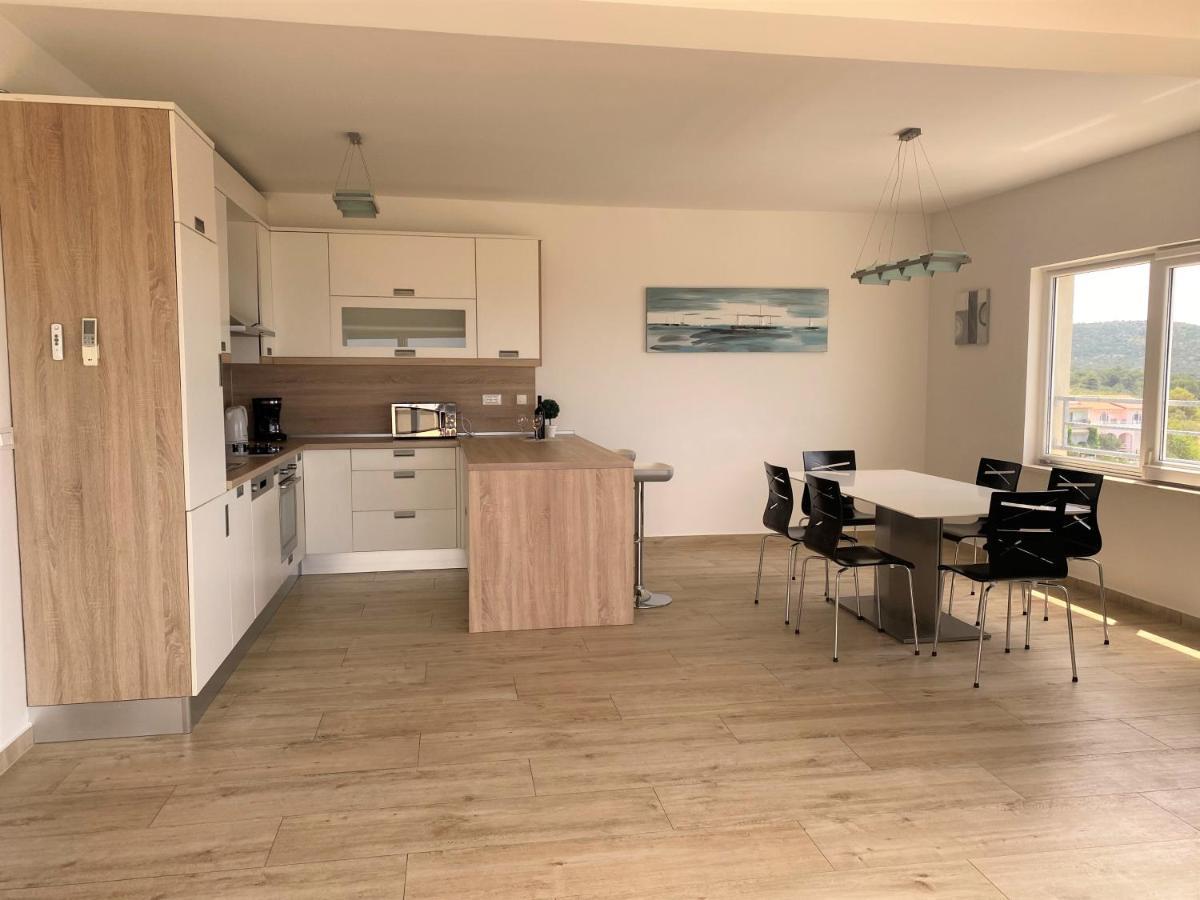 Apartments Carpe Diem Primošten المظهر الخارجي الصورة