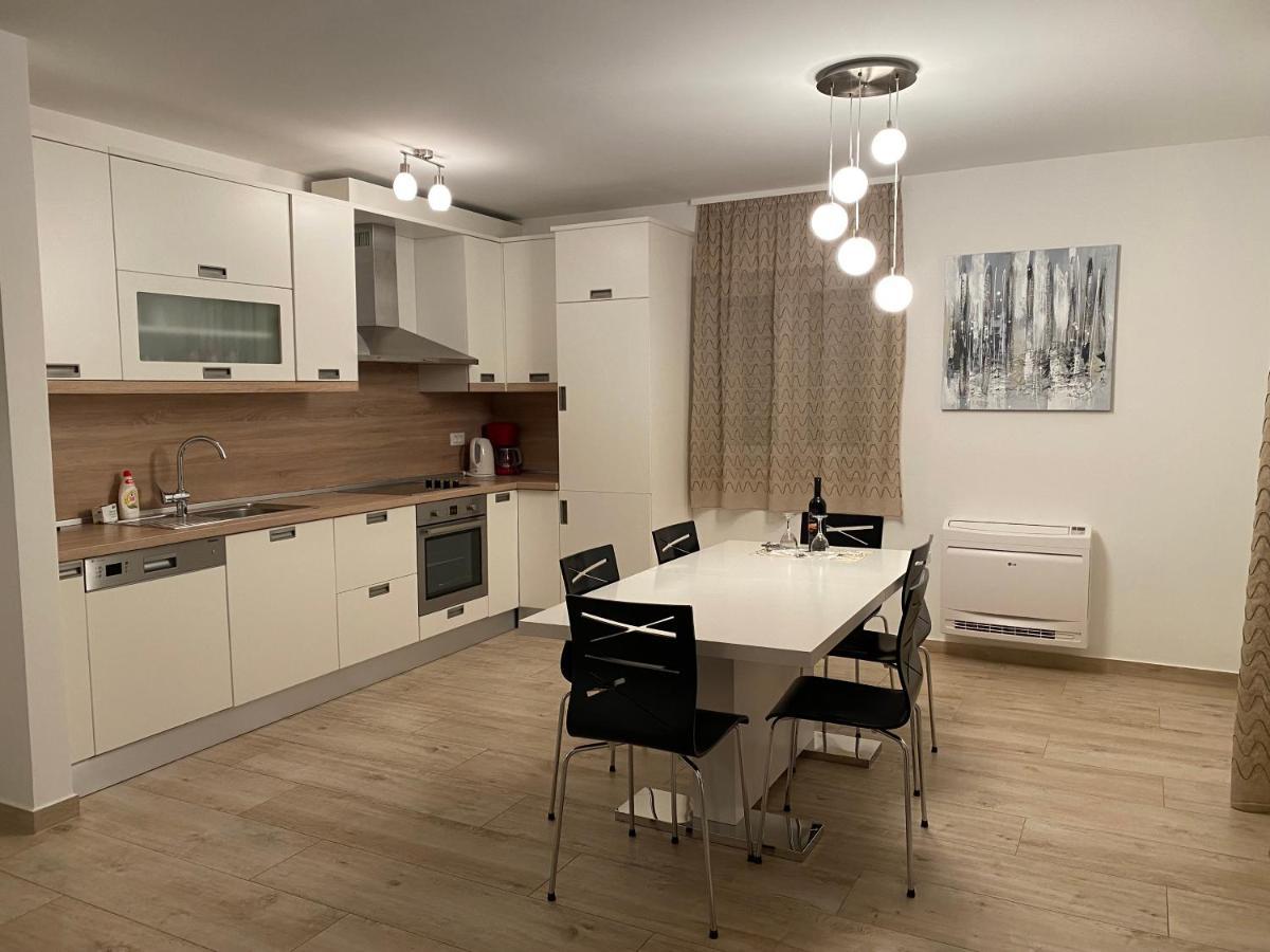 Apartments Carpe Diem Primošten المظهر الخارجي الصورة